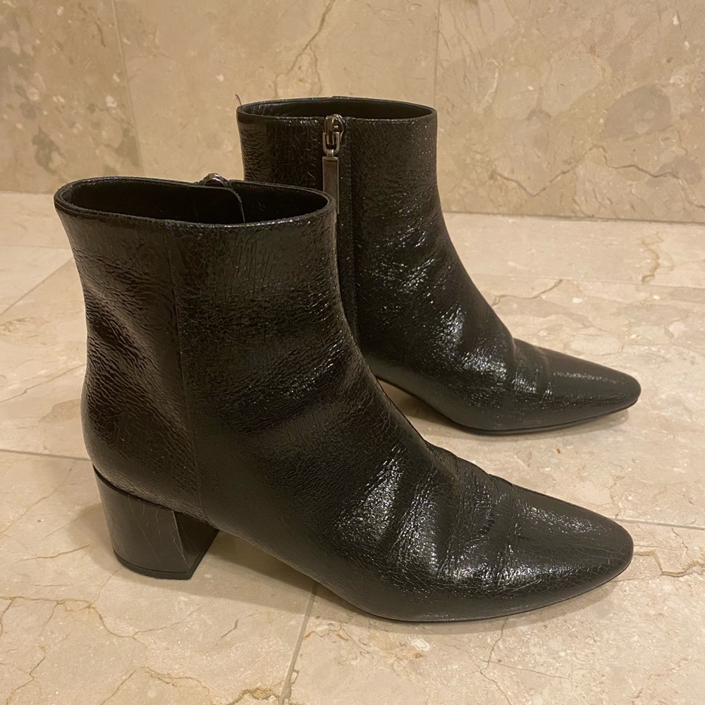 Saint Laurent Lou Boots